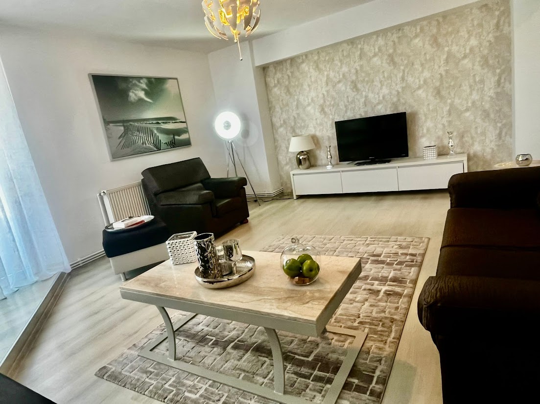 OFERTA INCHIRIERE APARTAMENT 3 CAMERE POPA SAPCA, MOBILAT SI UTILAT MODERN, 600 EURO
