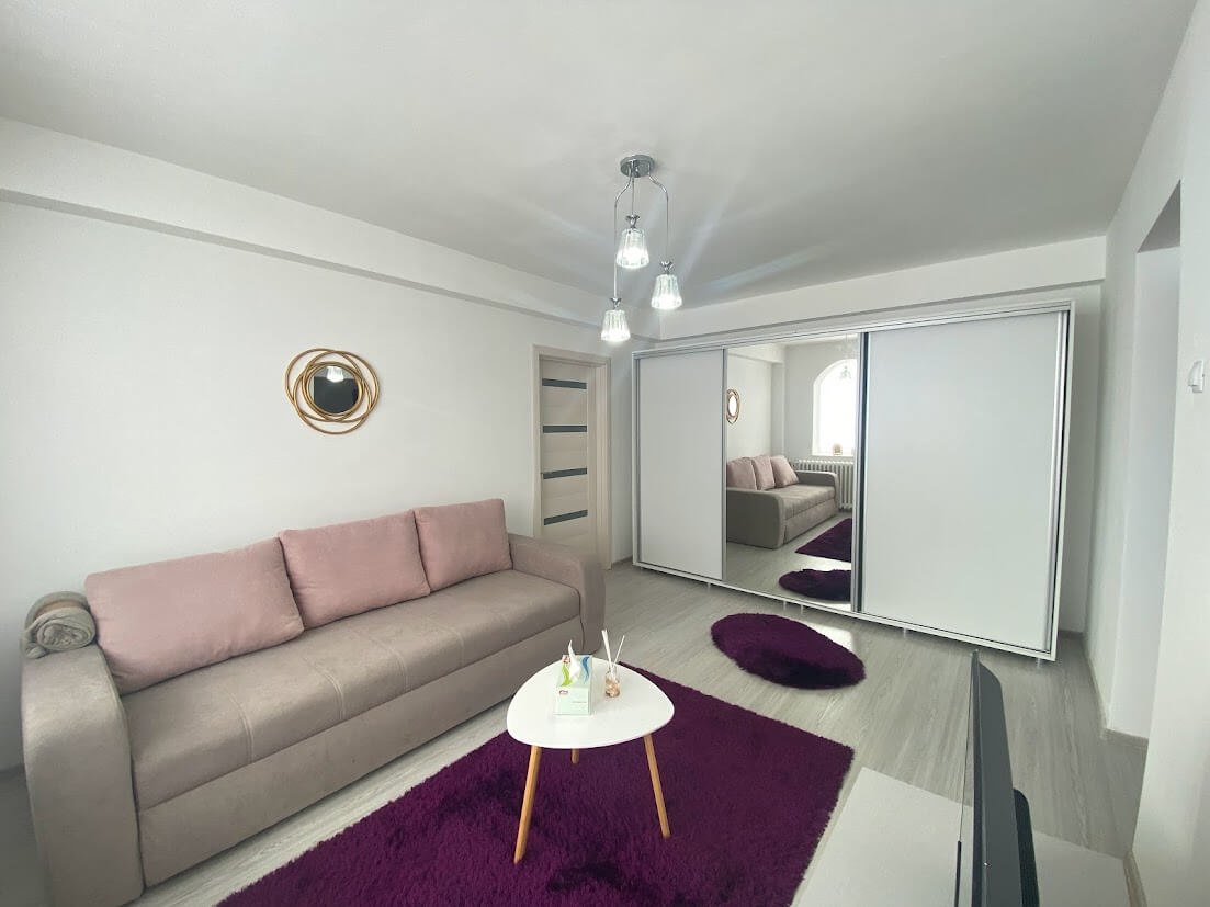 OFERTA INCHIRIERE APARTAMENT 2 CAMERE CRAIOVEI, 1700 RON